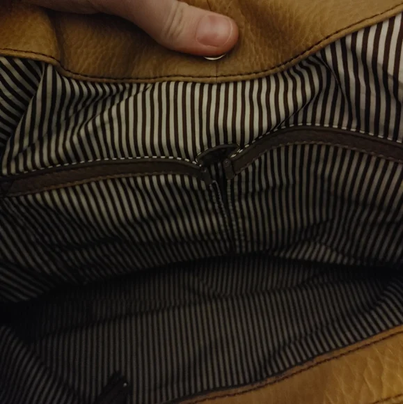 Nine West Shoulder Tote Purse - Picture 9 of 12